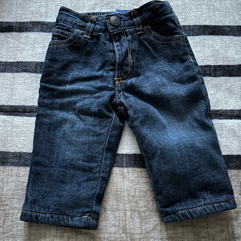 Blue children's pants, size 6 to 12 months in perfect condition.